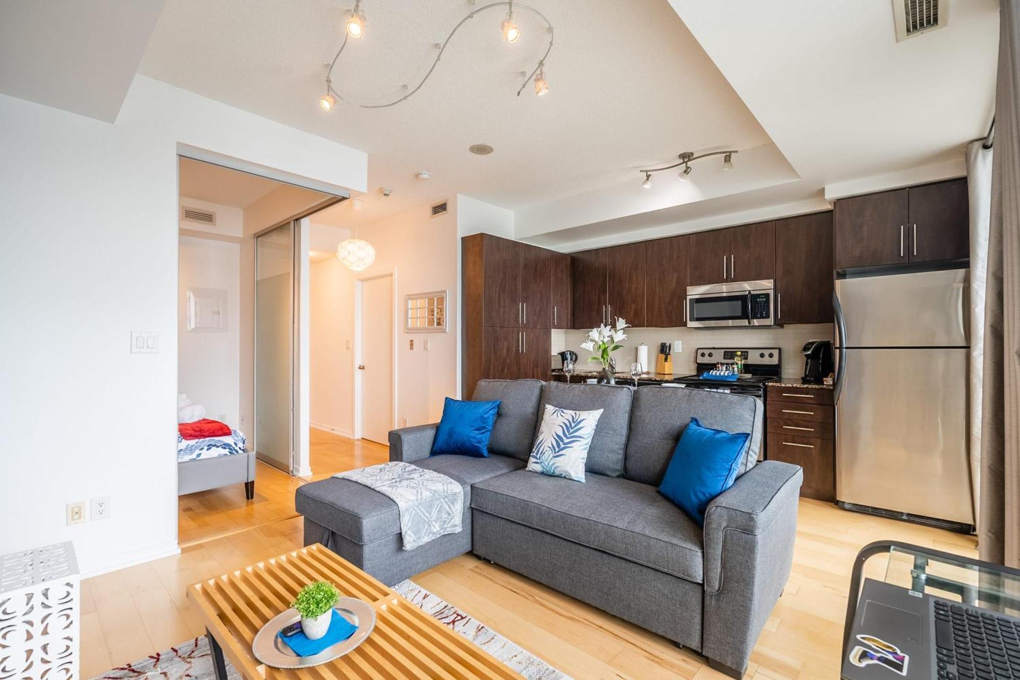 1Br Luxury Condo - Downtown Торонто Экстерьер фото